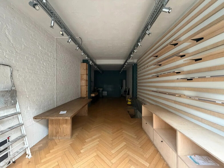 Rue De Rennes, Paris à louer - Photo intérieure - Image 3 de 3