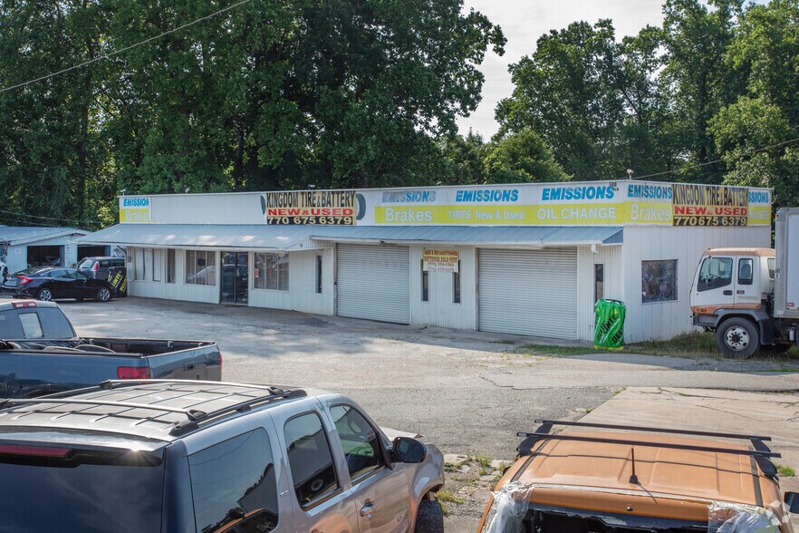 Austell Road & Clay Road Portfolio portefeuille de 4 propriétés à vendre sur LoopNet.ca - Photo principale - Image 1 de 10