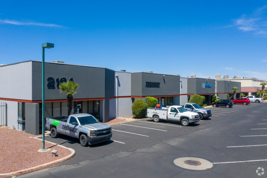 2104 N Forbes Blvd, Tucson, AZ for lease - Building Photo - Image 1 of 8