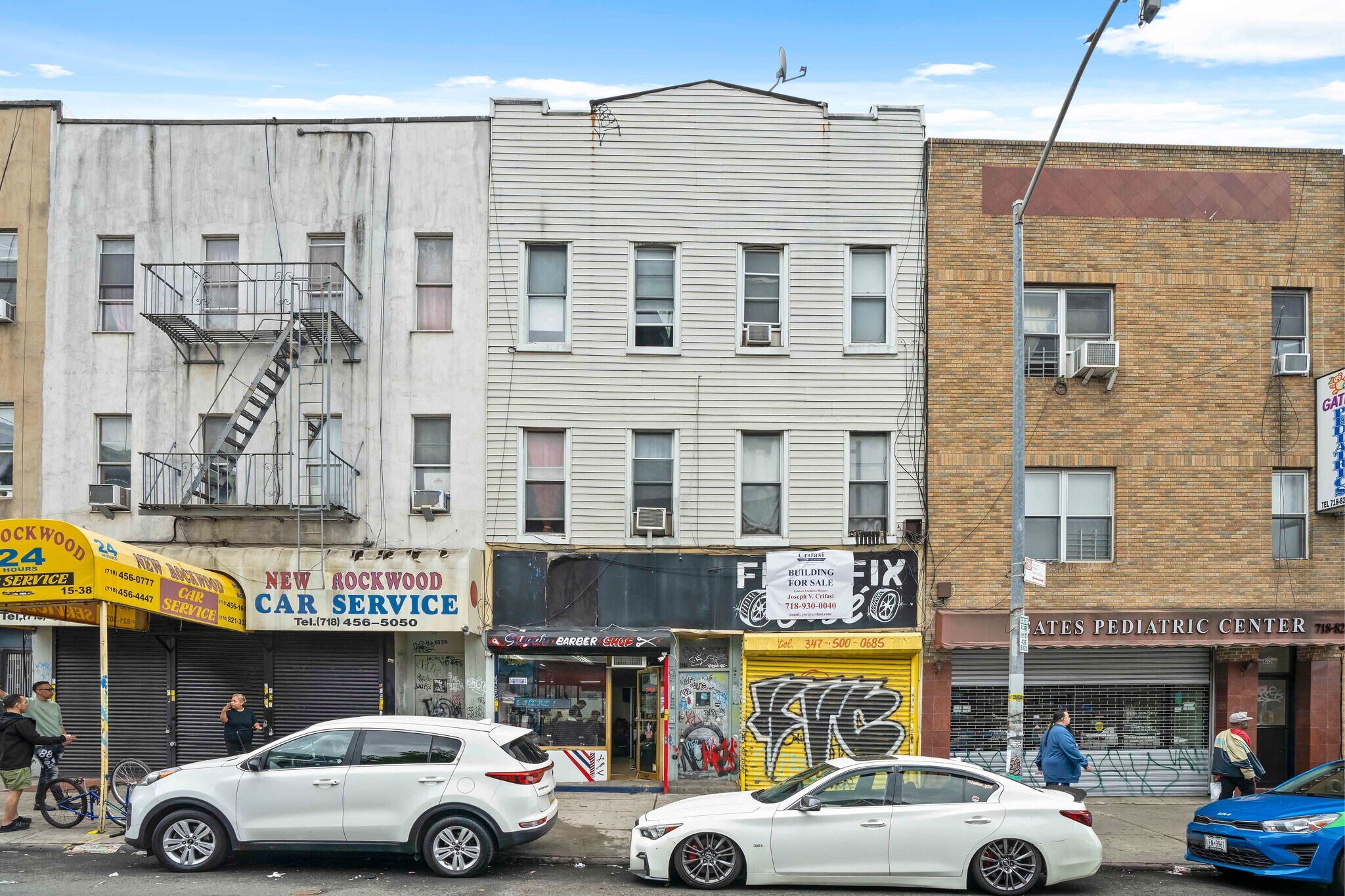 1536 Gates Ave, Brooklyn, NY à vendre Photo du bâtiment- Image 1 de 31