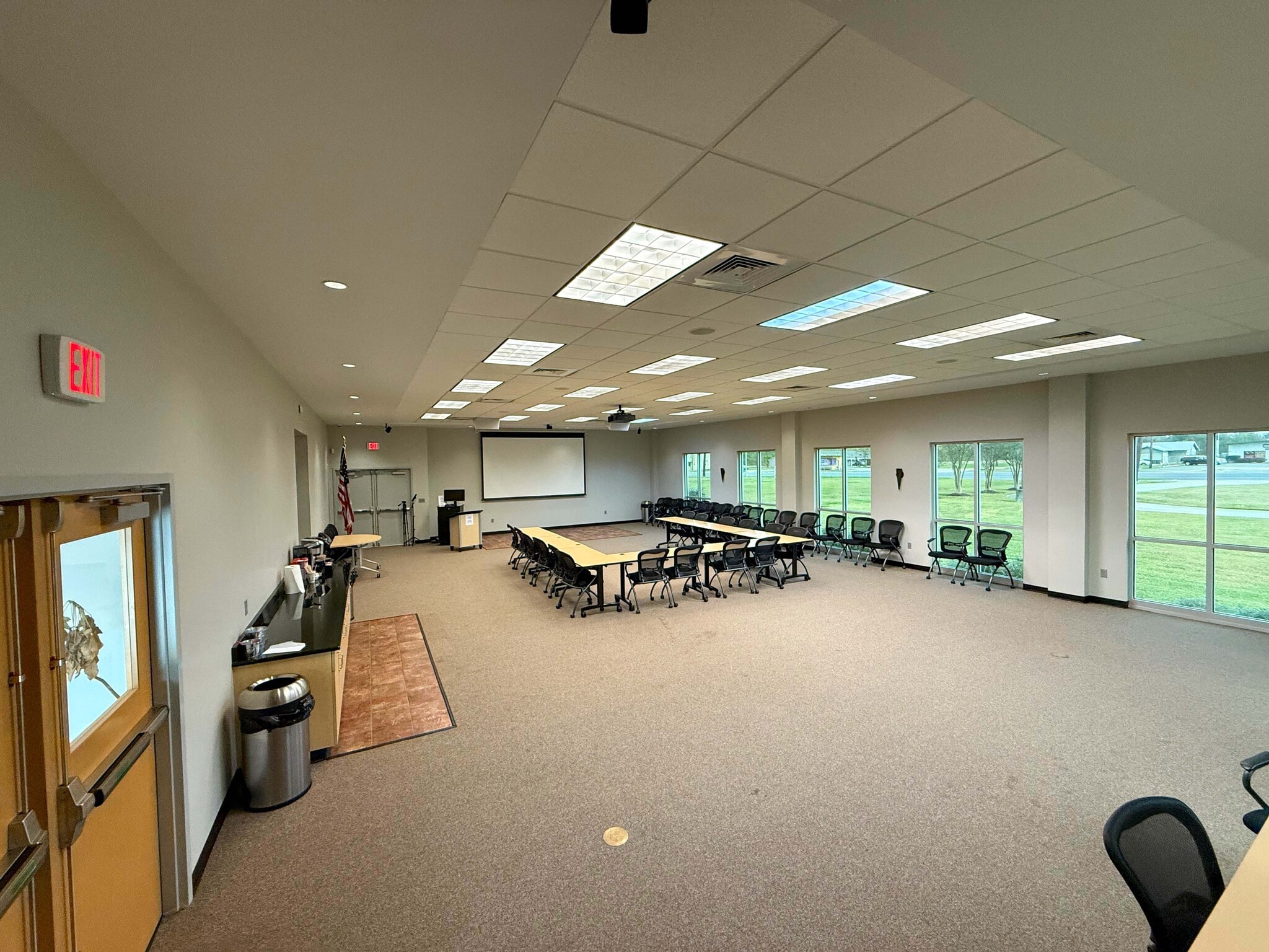 805 Robin St and 406 Airline Highway, Laplace, LA à louer Photo intérieure- Image 1 de 5