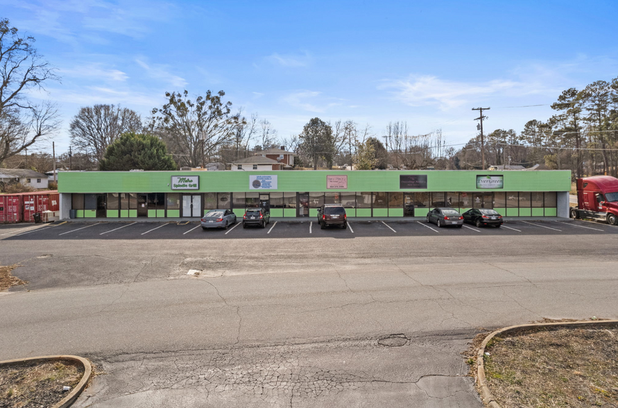 102-114 Metro Dr, Spartanburg, SC for lease - Primary Photo - Image 2 of 13