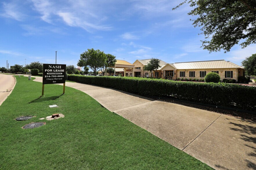 1002 Raintree Circle, Allen, TX à louer - Photo du bâtiment - Image 3 de 42