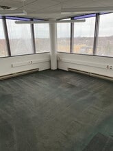 6160 N Cicero Ave, Chicago, IL for lease Building Photo- Image 2 of 4