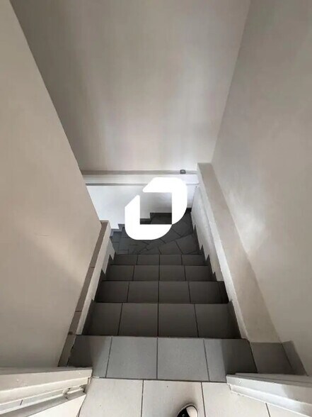 30 Rue Des Tuileries, Souffelweyersheim for lease - Interior Photo - Image 3 of 7