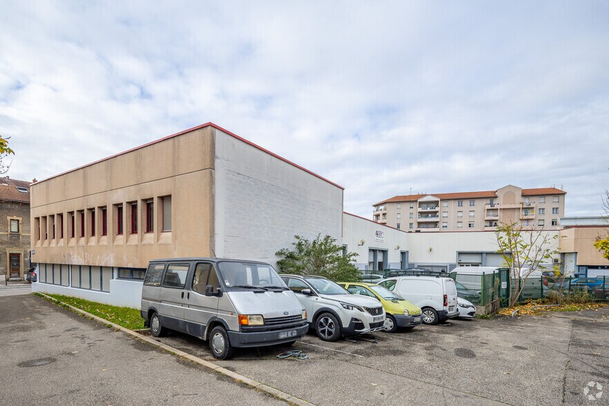 43 Rue De La Cité, Lyon à louer - Photo du bâtiment - Image 2 de 4