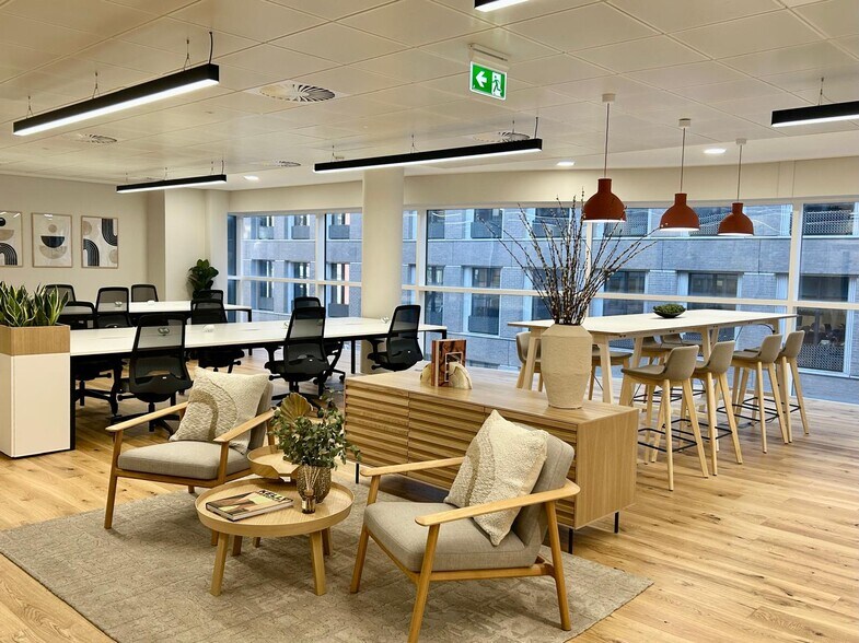 4 Tenterden St, Londres à louer - Photo intérieure - Image 2 de 8