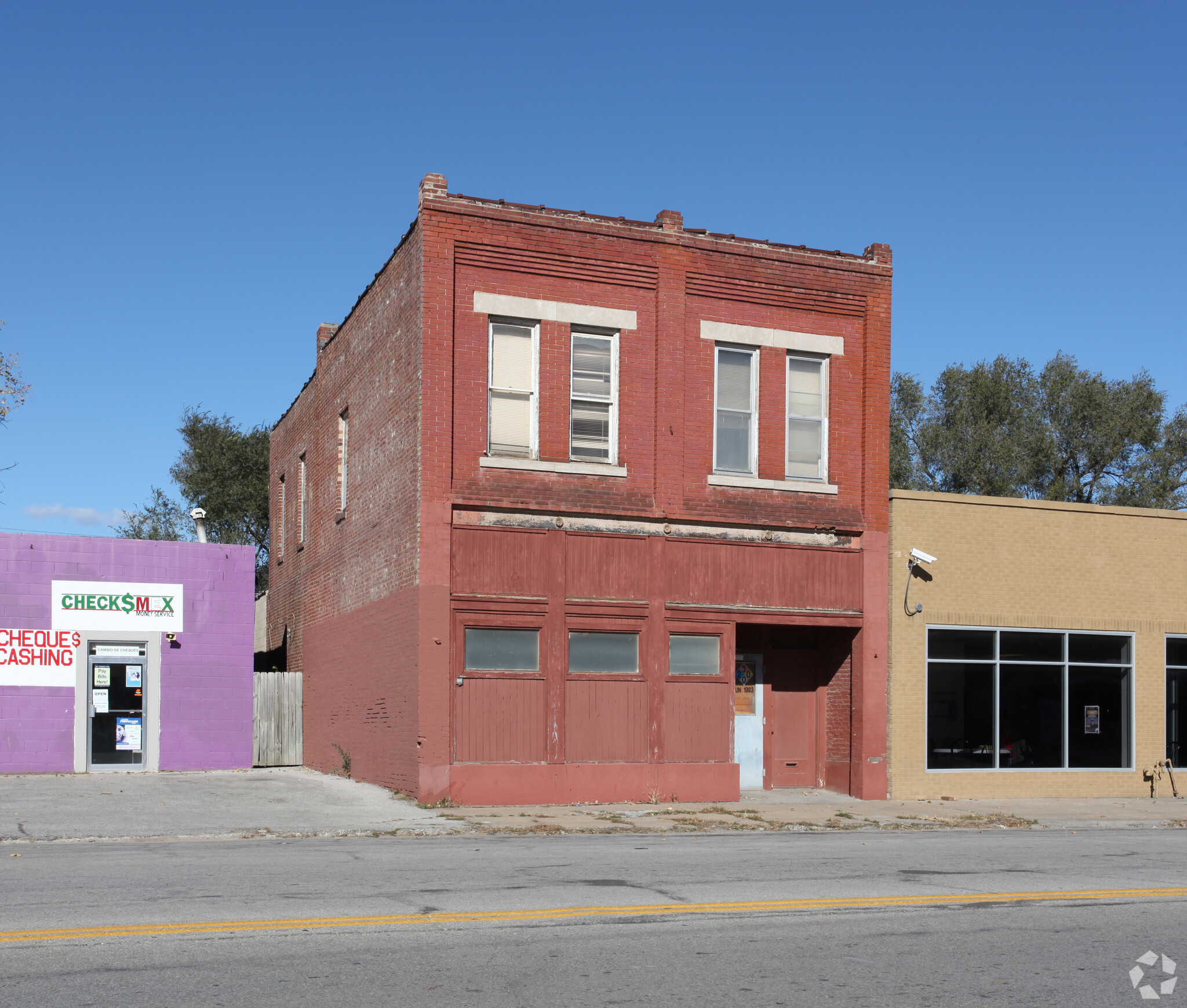 816 Osage Ave, Kansas City, KS for lease Building Photo- Image 1 of 3