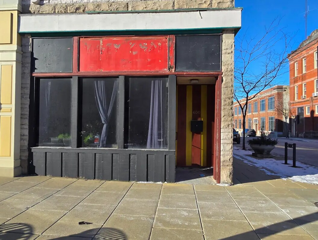 400 Main St, Racine, WI for lease Building Photo- Image 1 of 2