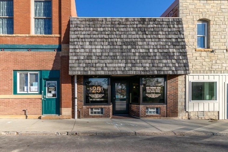 25 S Park Ave, Le Center, MN for sale - Building Photo - Image 1 of 1