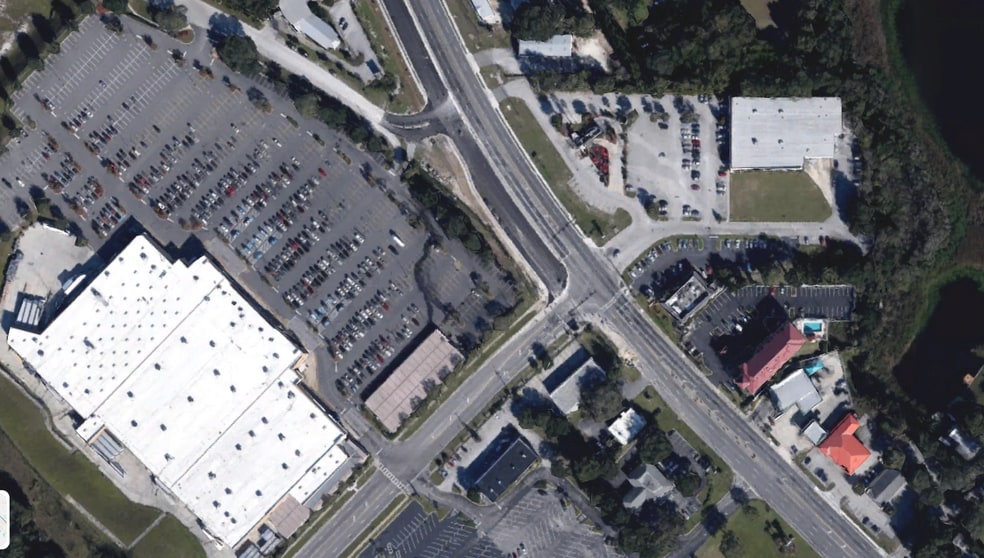 2500 Citrus Blvd, Leesburg, FL for sale - Building Photo - Image 3 of 5