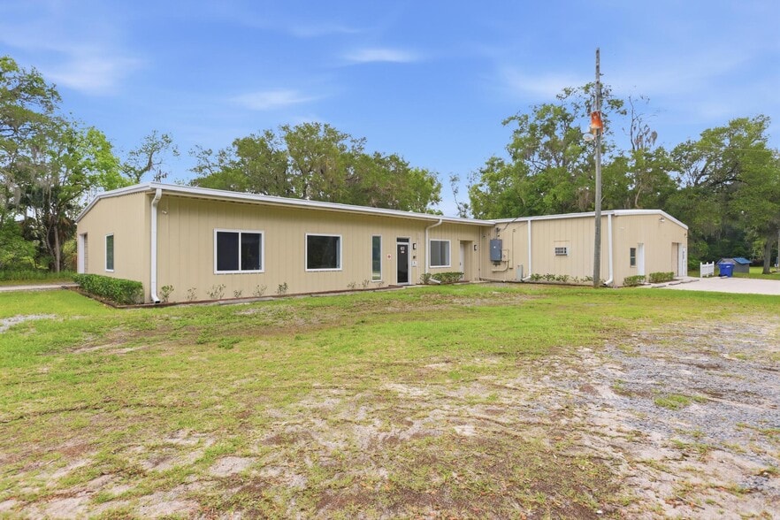 623 Pleasant St, Lake Helen, FL for lease - Building Photo - Image 3 of 64