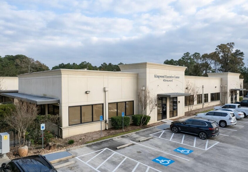 201 Kingwood Medical Dr, Kingwood, TX for lease - Building Photo - Image 3 of 15
