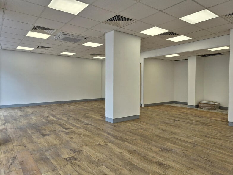 Christchurch Rd, Bournemouth for lease - Building Photo - Image 1 of 5