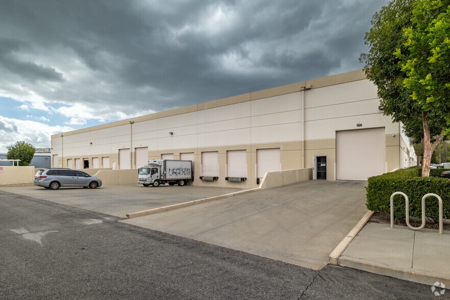 4020 W Valley Blvd, Walnut, CA for lease - Building Photo - Image 3 of 7
