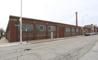 More details for 3305 W Harrison St, Chicago, IL - Industrial for Sale