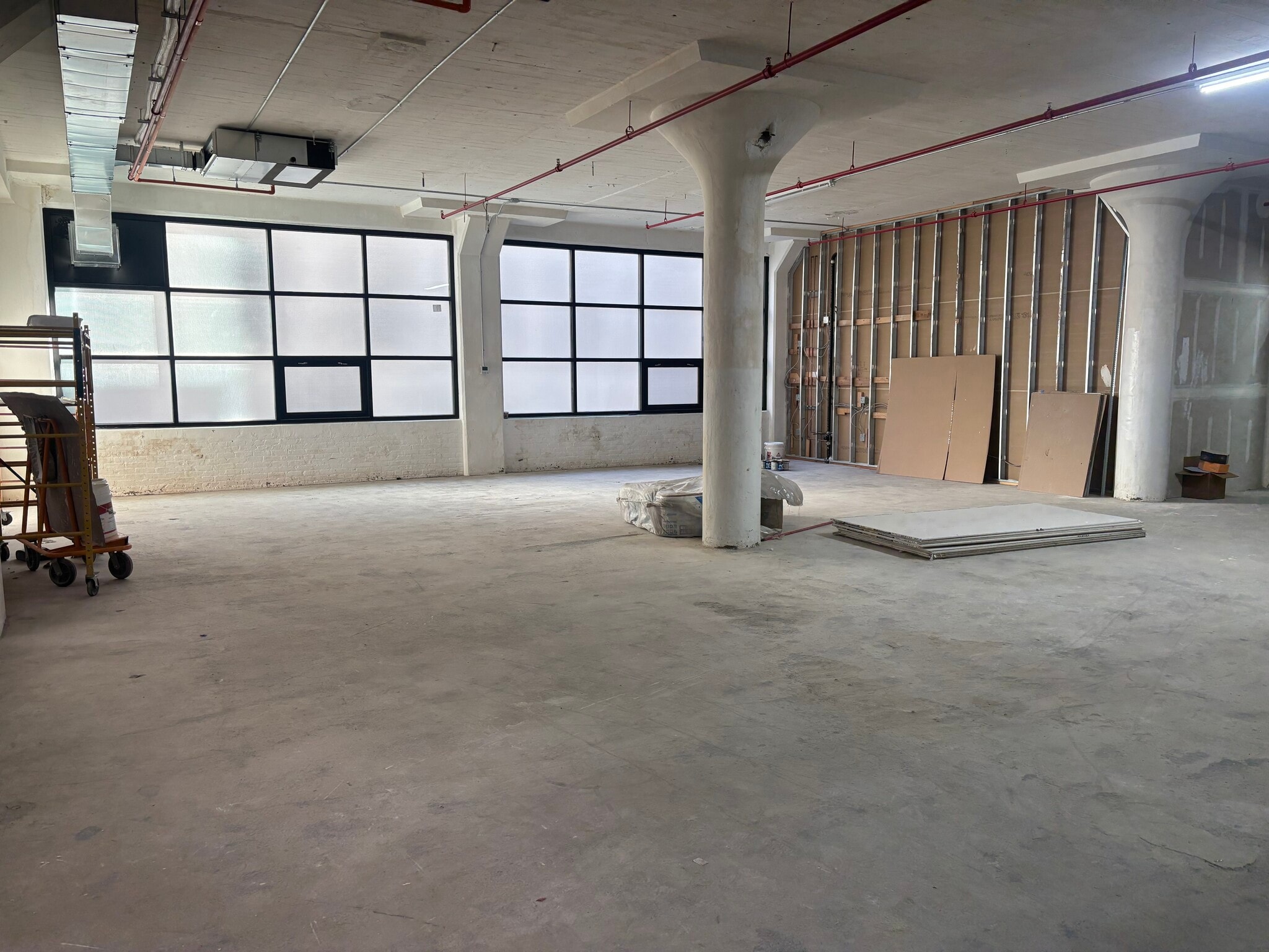 394 McGuinness Blvd, Brooklyn, NY à louer Photo intérieure- Image 1 de 1