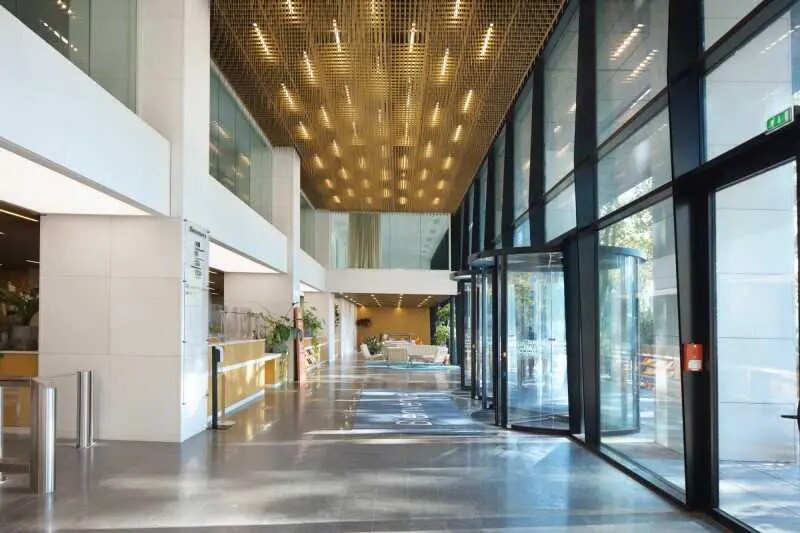 25 Quai Du Président Paul Doumer, Courbevoie à louer - Photo du bâtiment - Image 3 de 17