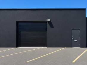 32 Allen Blvd, Farmingdale, NY for lease Building Photo- Image 1 of 3