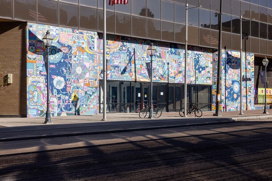 399 Market St, Philadelphia, PA à louer - Photo du bâtiment - Image 2 de 6