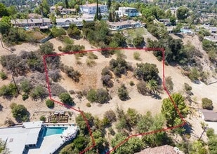 4551 Lindley Ave, Tarzana, CA - AERIAL  map view