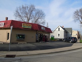 Plus de détails pour 500 3rd St, Henry, IL - Bureau/Commerce de détail à louer