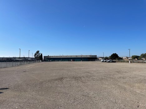 15725 Railroad Ave, San Lorenzo, CA à louer - Photo du bâtiment - Image 3 de 8