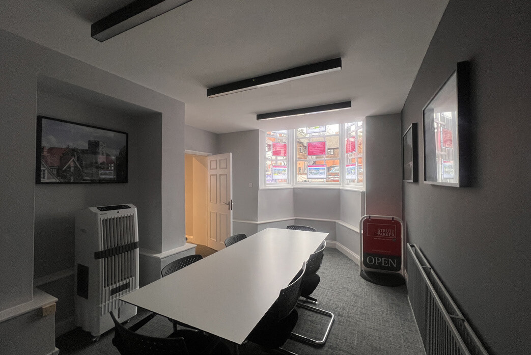 1 High St, Reading for lease Interior Photo- Image 1 of 3