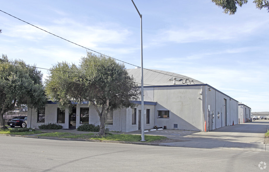 24701 Clawiter Rd, Hayward, CA for lease - Primary Photo - Image 2 of 4