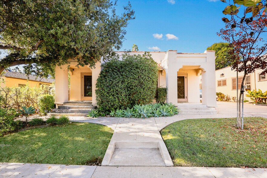 1157-1165 N Lake Ave, Pasadena, CA à vendre - Photo du bâtiment - Image 2 de 37