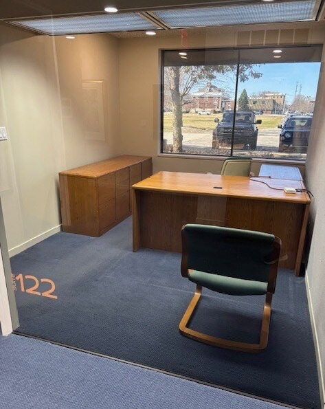 1 Cadence Park Plz, Michigan City, IN à louer Photo intérieure- Image 1 de 10