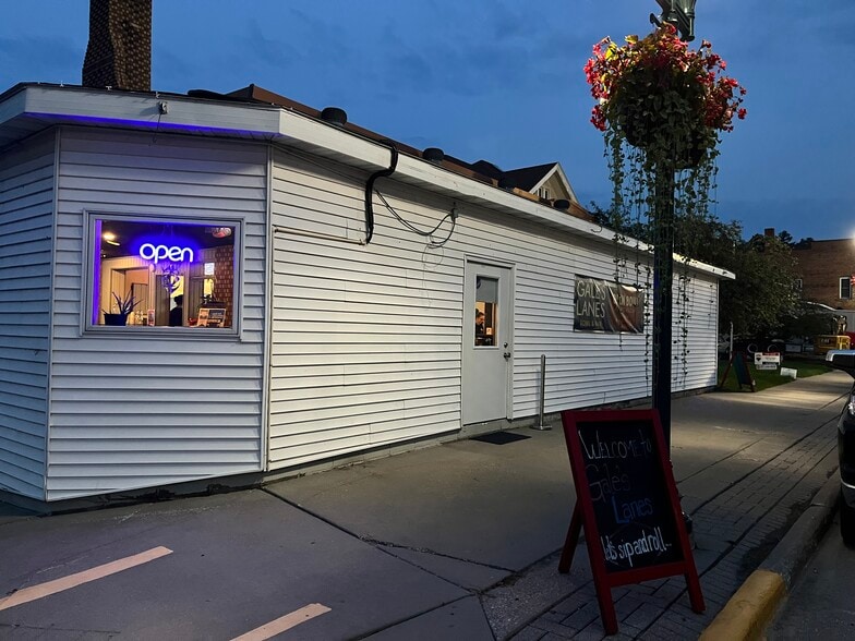 16902 S Davis St, Galesville, WI for sale - Building Photo - Image 1 of 10