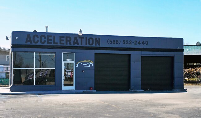 More details for 34165 S Gratiot Ave, Clinton Township, MI - Retail for Lease