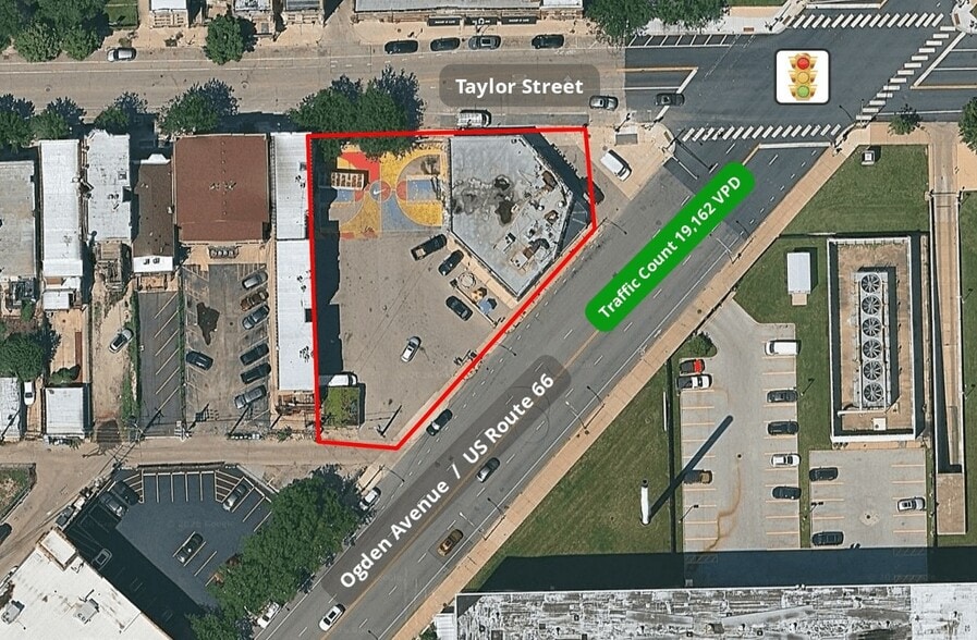 2207-2214 W Ogden Ave, Chicago, IL for sale - Building Photo - Image 2 of 13