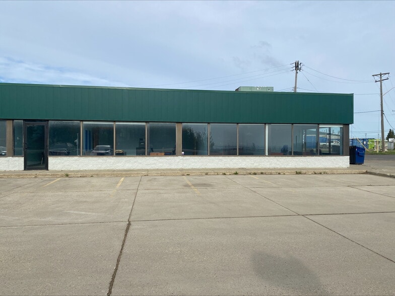 12834 163 St NW, Edmonton, AB for lease - Building Photo - Image 1 of 4