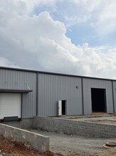 250 Royal Dr, Madison, AL for lease Building Photo- Image 2 of 2