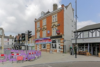 Plus de détails pour 153-155 Uxbridge Rd, Londres - Commerce de détail à louer