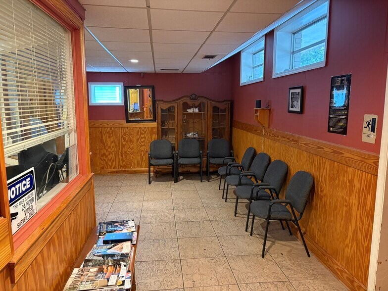 906 Abercorn St, Savannah, GA à louer - Photo du bâtiment - Image 2 de 19