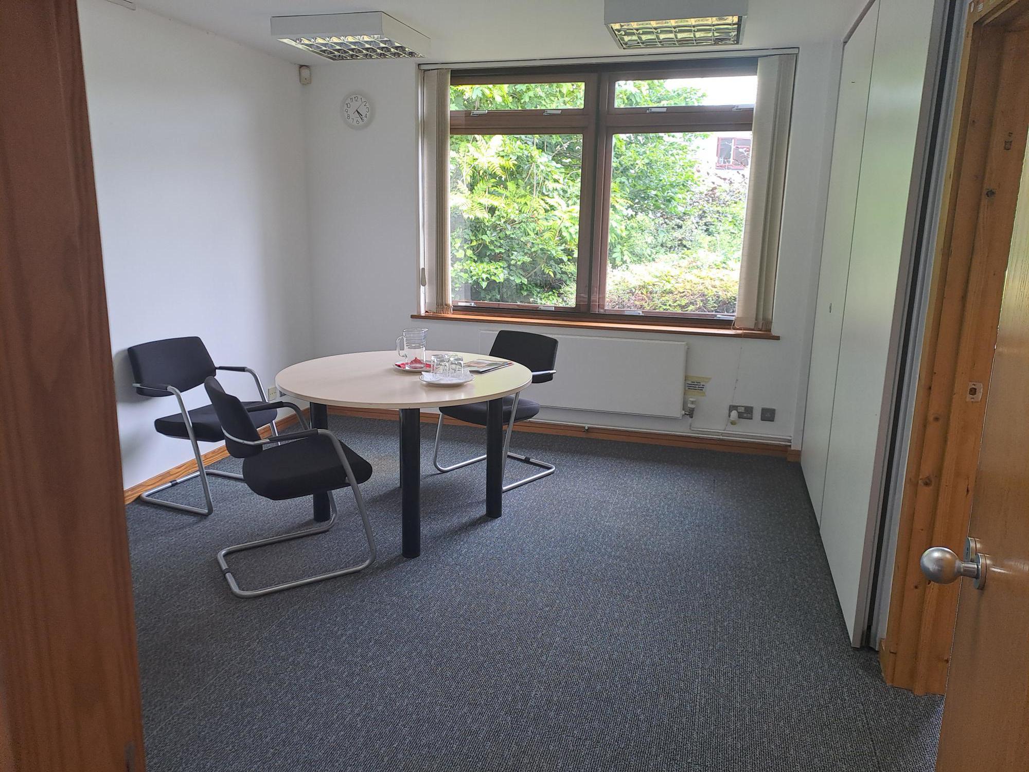Fiddle Bridge Ln, Hatfield for lease Interior Photo- Image 1 of 4