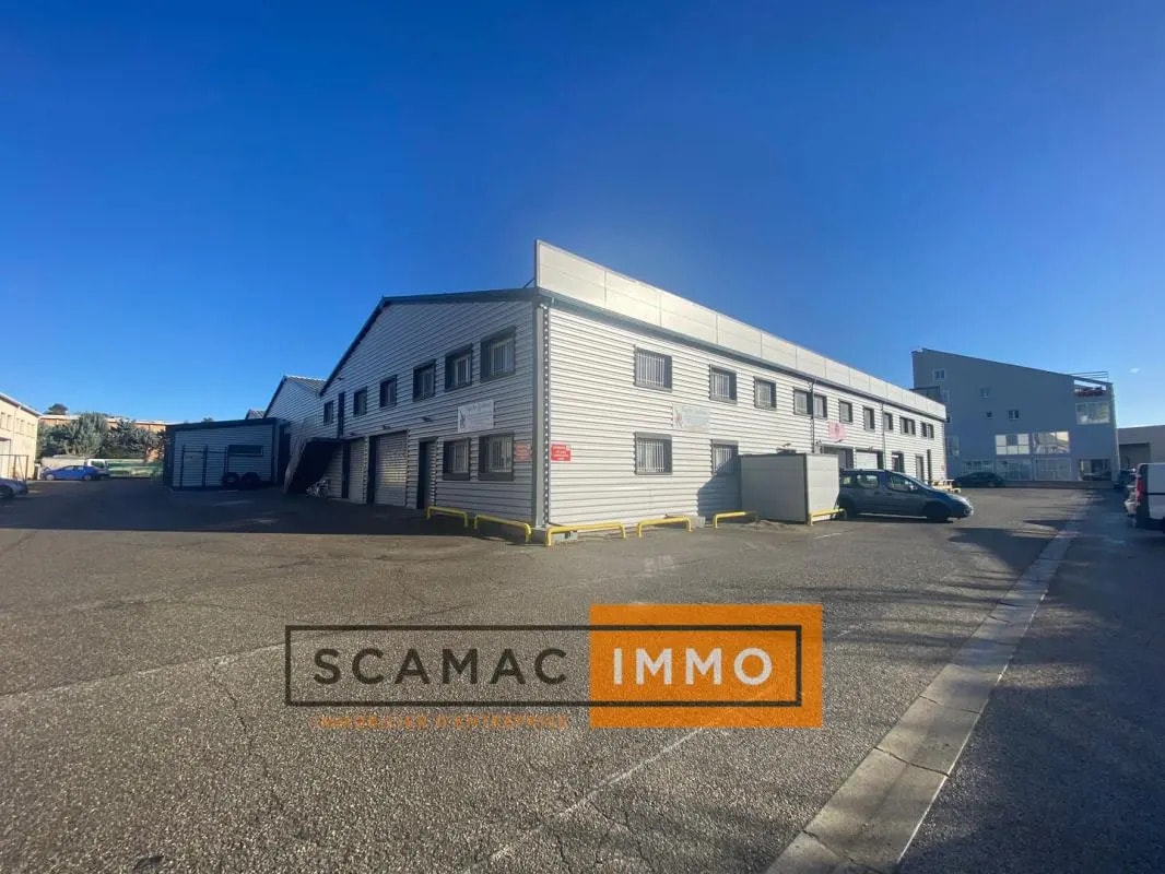 Industrial in Venelles for lease Building Photo- Image 1 of 5