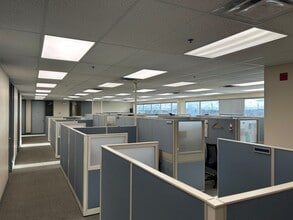 107 Walker Dr, Brampton, ON for lease Interior Photo- Image 1 of 5