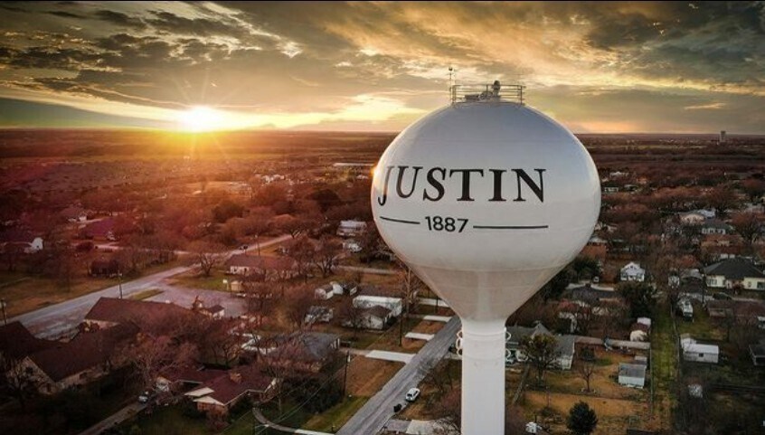 Wilkerson Lane, Justin, TX à vendre - Photo du bâtiment - Image 3 de 4