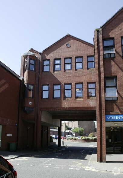 68 Kyle St, Ayr à louer - Photo principale - Image 1 de 4