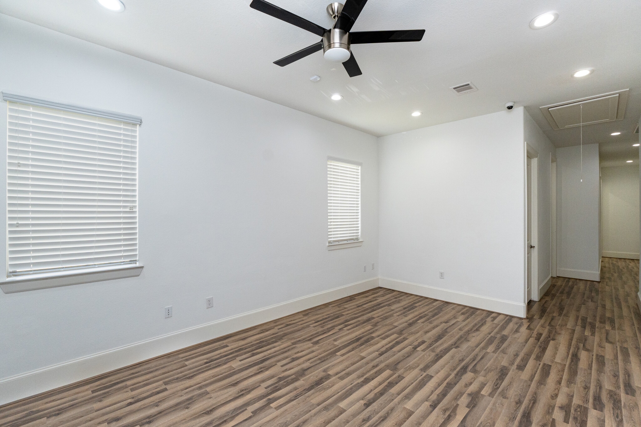 12262 Queenston Blvd, Houston, TX à louer Photo intérieure- Image 1 de 14