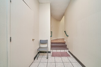 3361 W 1st St, Los Angeles, CA for lease Interior Photo- Image 1 of 19