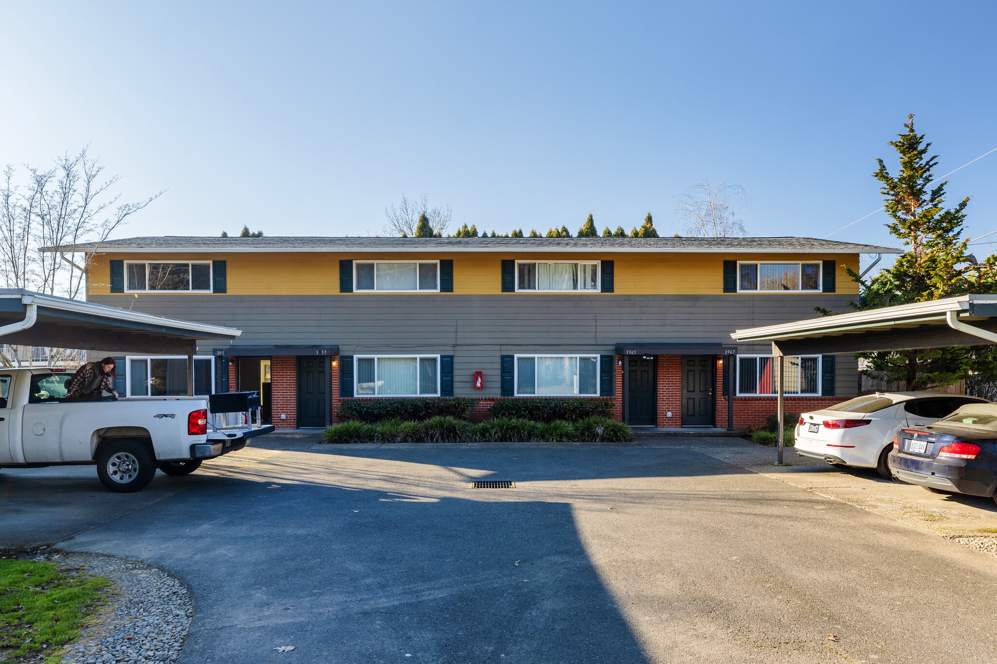 3925-3967 Lancaster Dr, Salem, OR à vendre Photo du bâtiment- Image 1 de 15