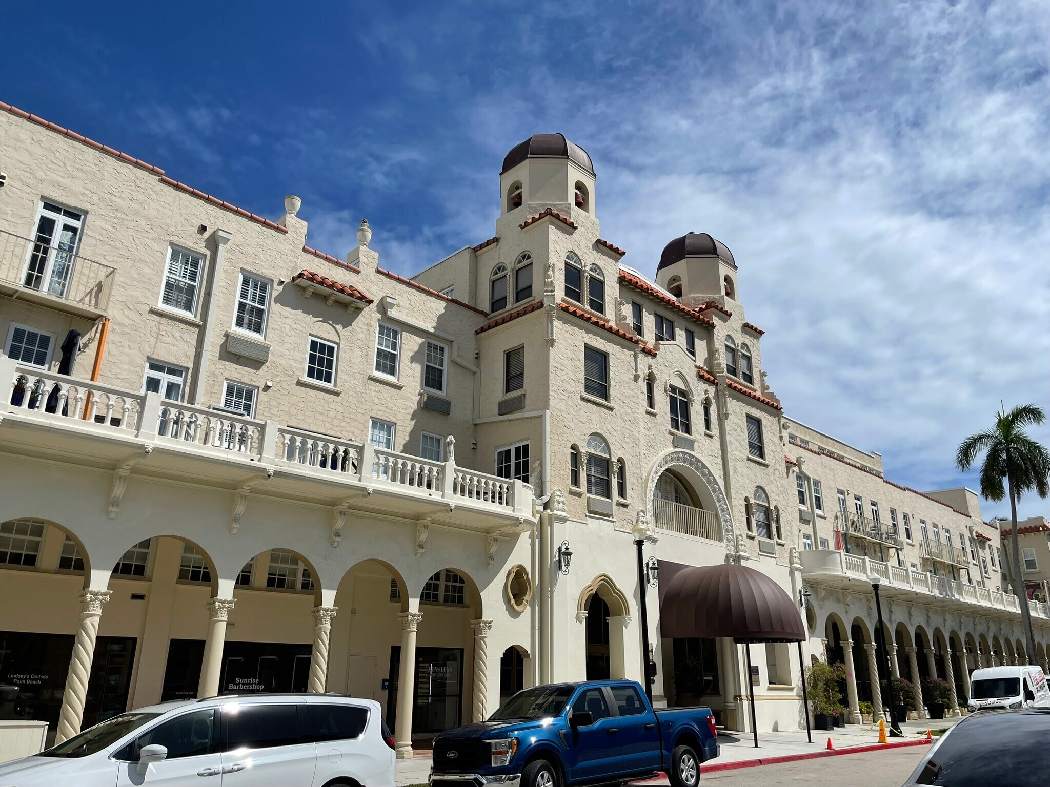 247 Sunrise Ave, Palm Beach, FL for lease Building Photo- Image 1 of 5