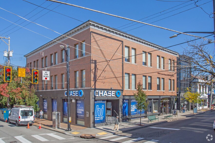 5401-5407 Walnut St, Pittsburgh, PA à louer - Photo du bâtiment - Image 2 de 7