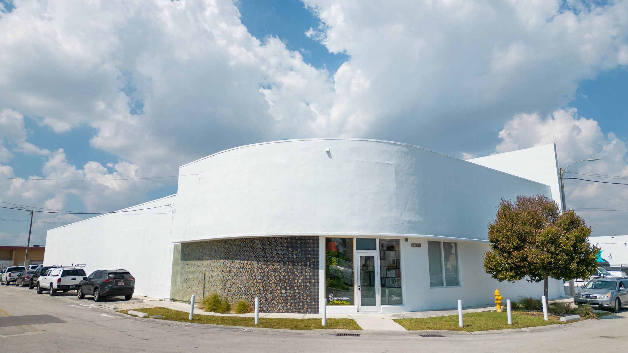 6454 NE 4th Ave, Miami, FL for lease Primary Photo- Image 1 of 21