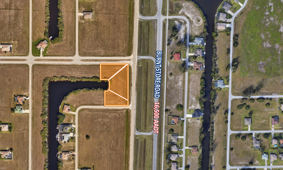 1104 Burnt Store Road, Cape Coral, FL à vendre - Photo du bâtiment - Image 1 de 1